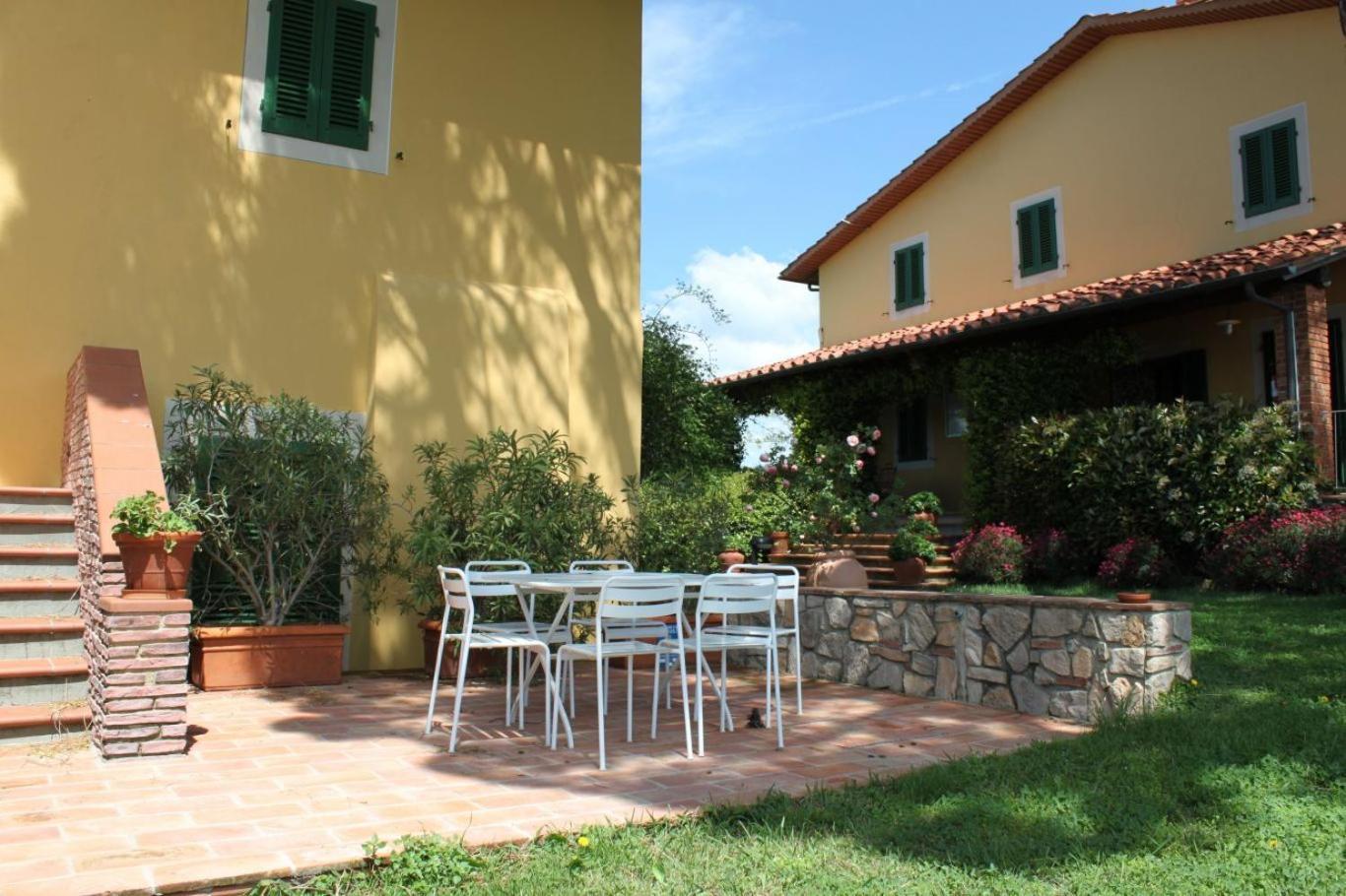 Casa Vacanze Casa Italia Lamporecchio Exterior foto